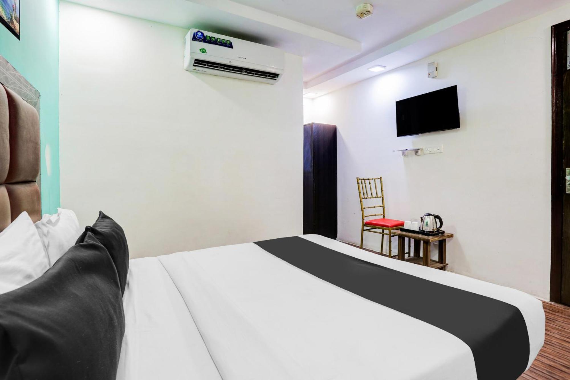 דלהי Super Hotel O Rohini Sector 20 Formerly Yellow Saffron מראה חיצוני תמונה